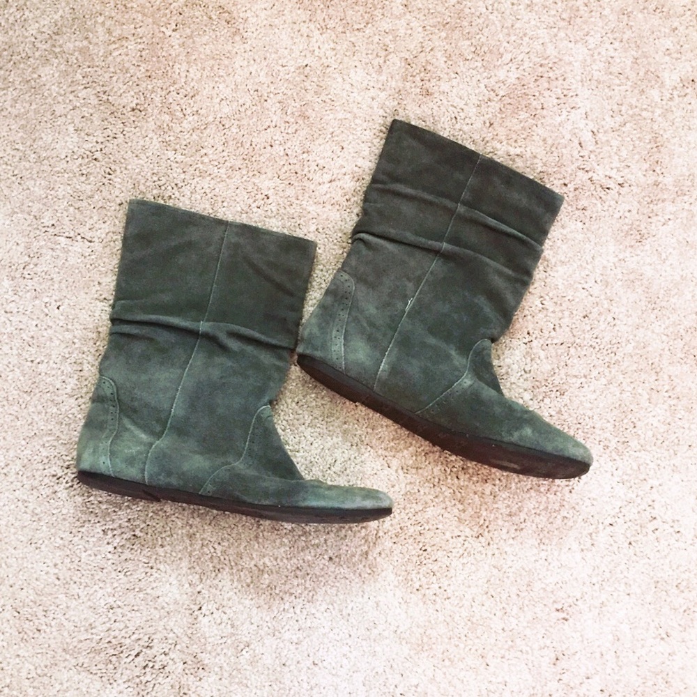 Suede Mid-Calf Winter Boots - Olive Green